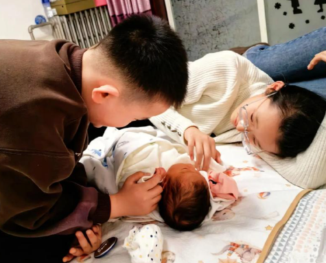 27岁做三代试管大概费用多少钱